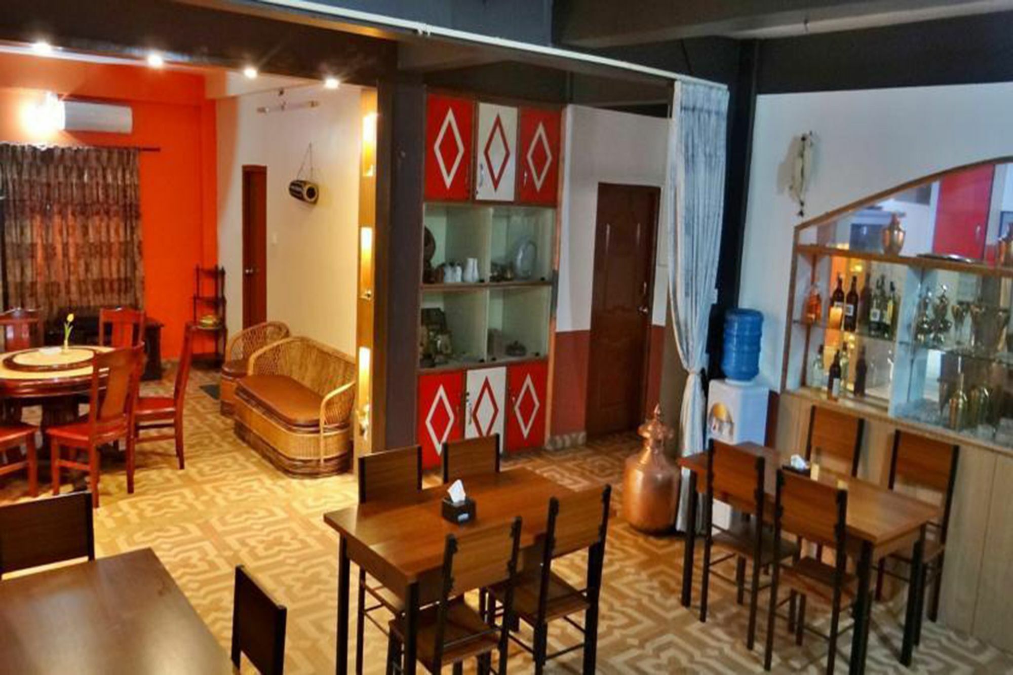 Silver Sky Hotel Pokhara Zewnętrze zdjęcie