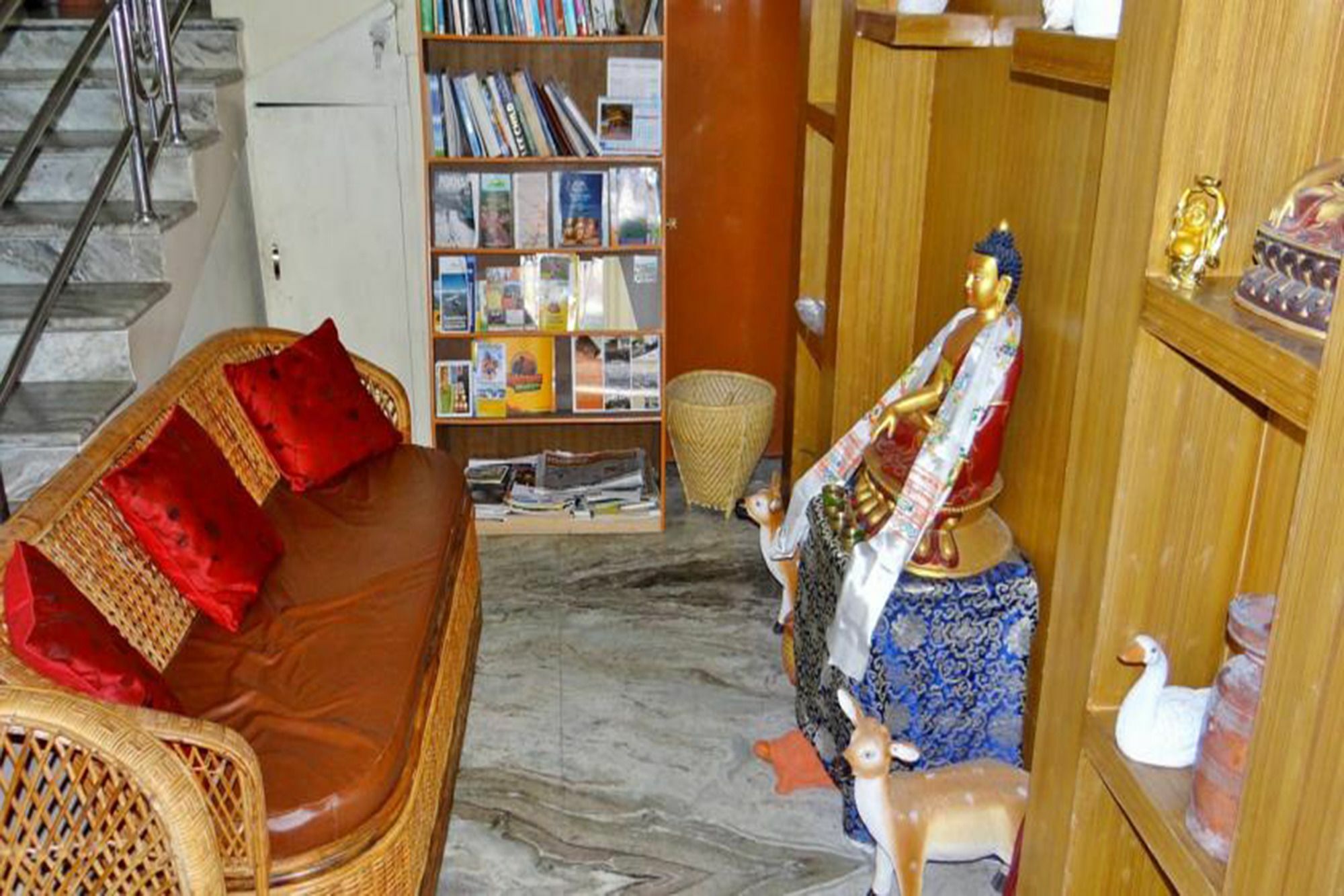 Silver Sky Hotel Pokhara Zewnętrze zdjęcie